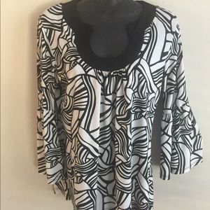3/4 length flare sleeve Chico’s blouse size 1